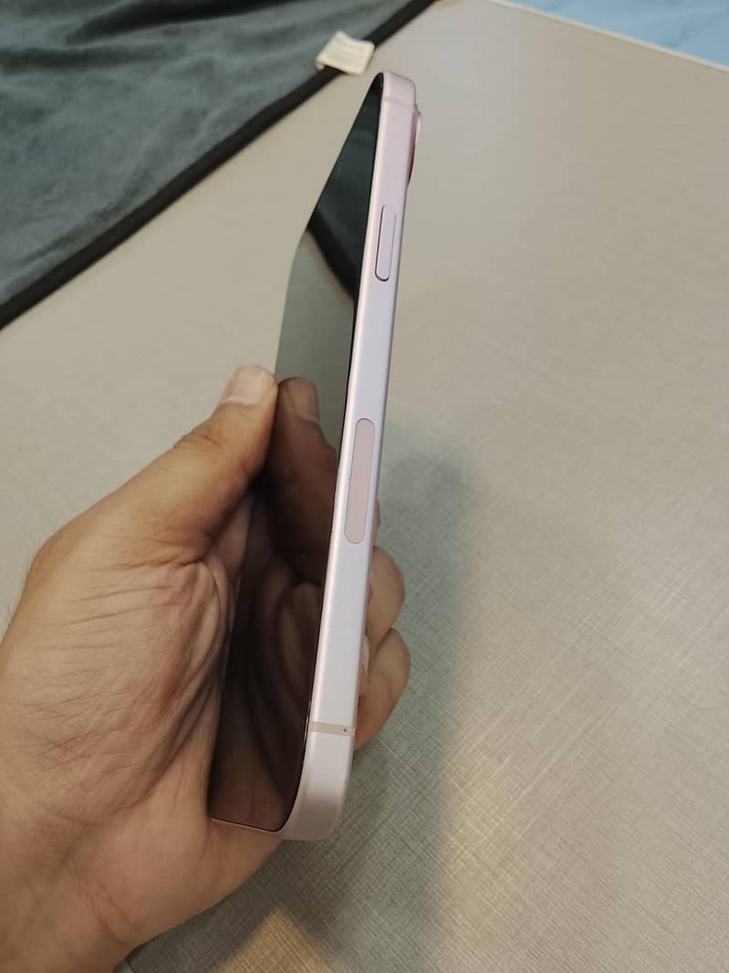 Apple iPhone 15 plus jv 3