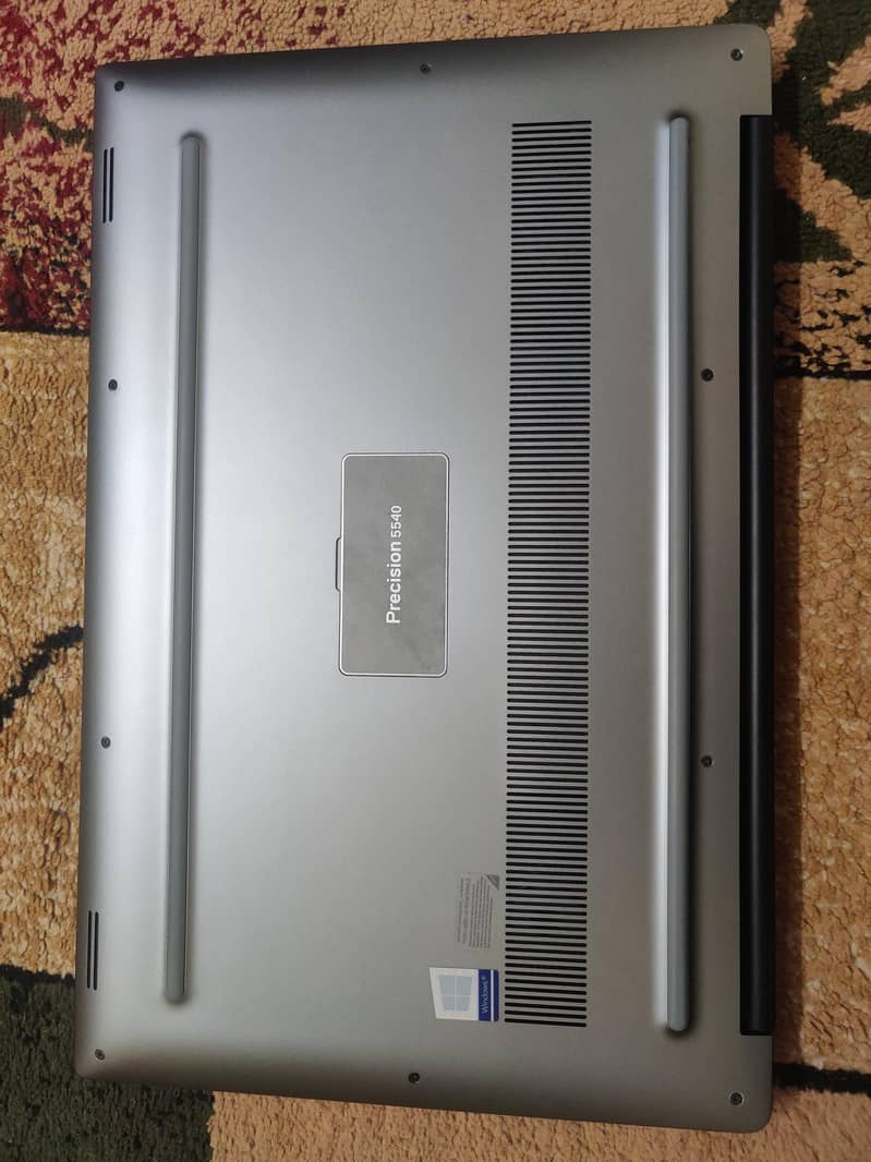 Dell persion 5540 4