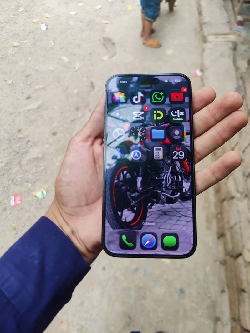 Apple iPhone 14 Pro Max 6