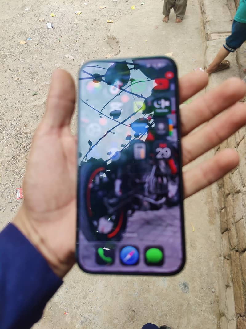 Apple iPhone 14 Pro Max 8