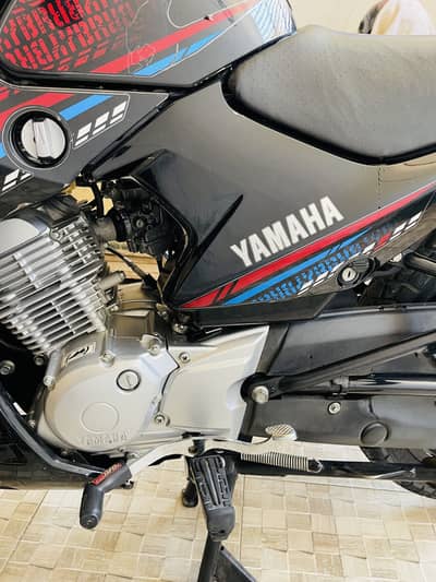 Yamaha ybr 125G lush bike