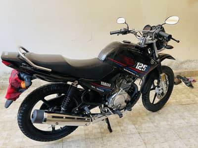 Yamaha ybr 125G lush bike