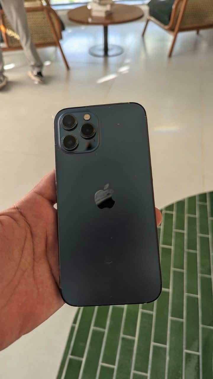Apple iPhone 12 Pro Max 6