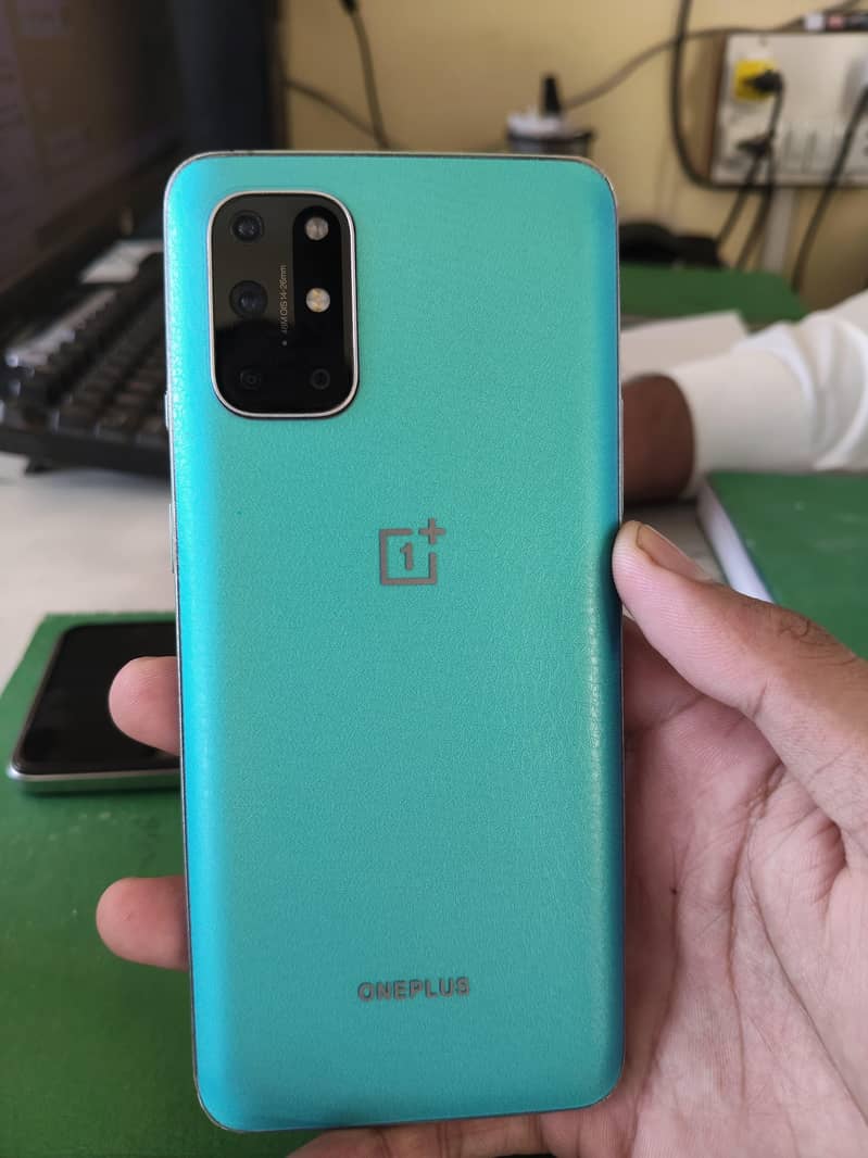 One Plus 8T 2