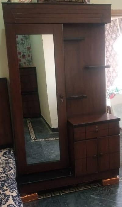 dressing table shelve