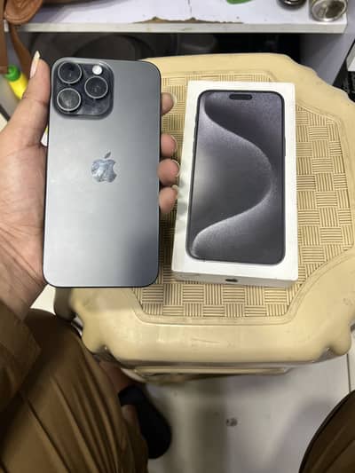 Apple iPhone 15 Pro Max