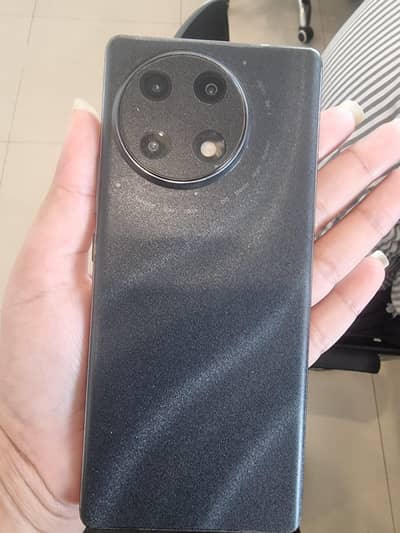 Tecno CAMON 30S