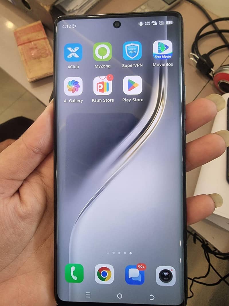 Tecno CAMON 30S 1