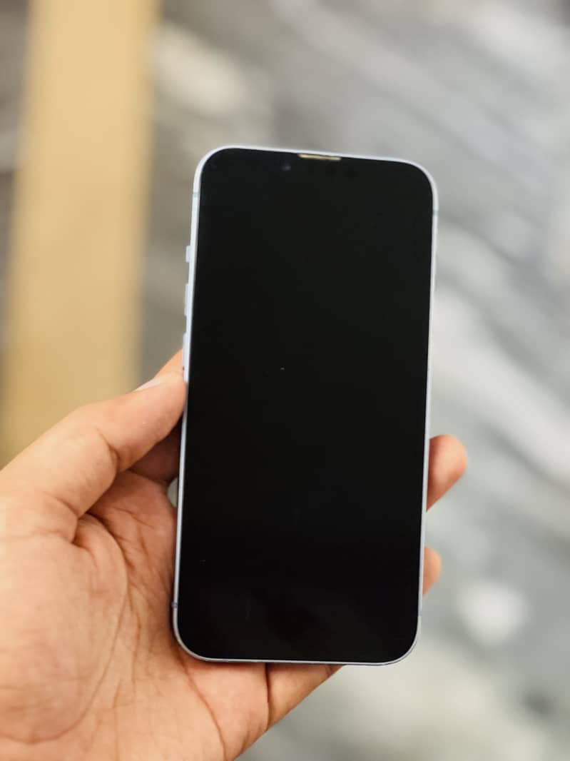Apple iPhone 14 2