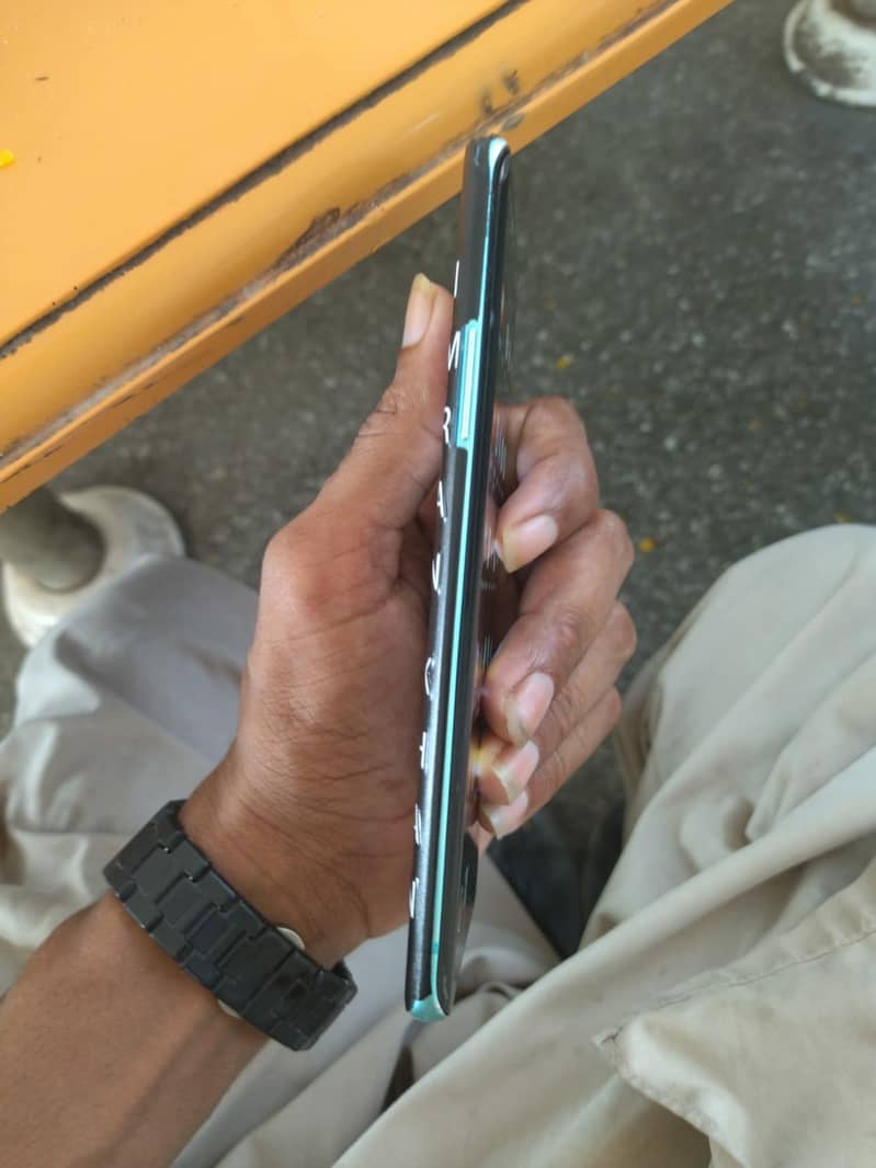 Apple iPhone 8 Plus 2