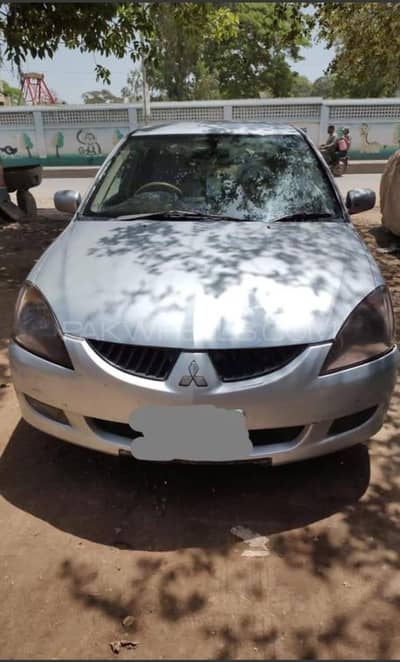 Mitsubishi Lancer 2005