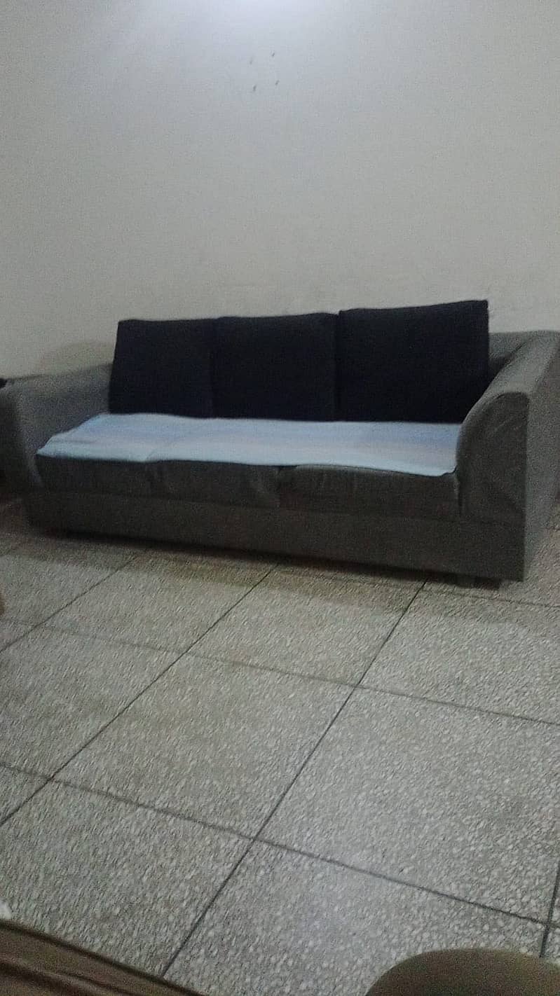 Sofa 3 seater 2