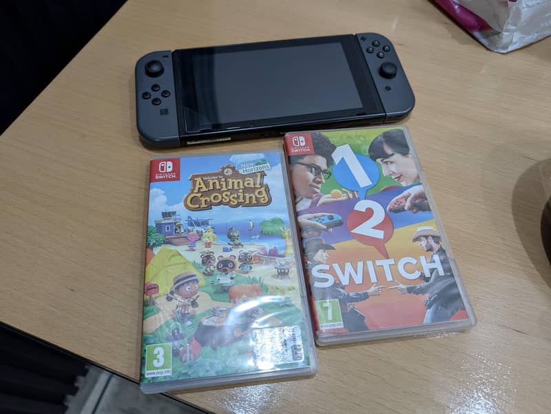 Nintendo Switch 6
