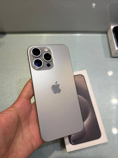 iPhone 15 Pro Max Non Pta (88 BH) (HK)Natural Titanium