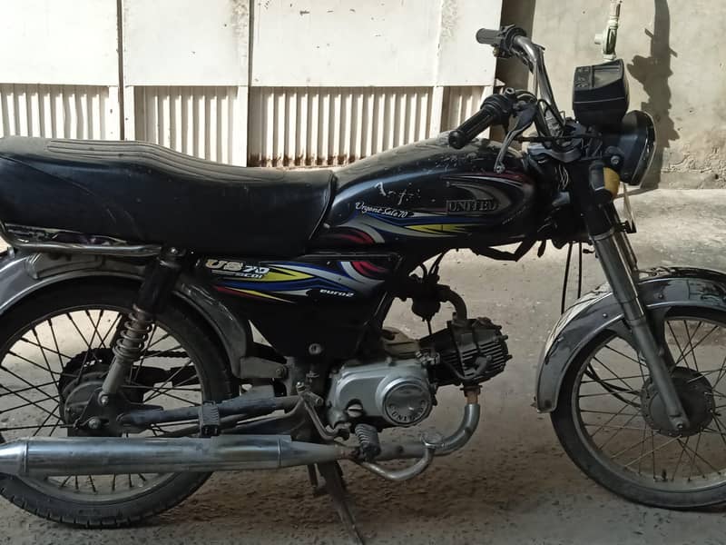 United 70cc 3