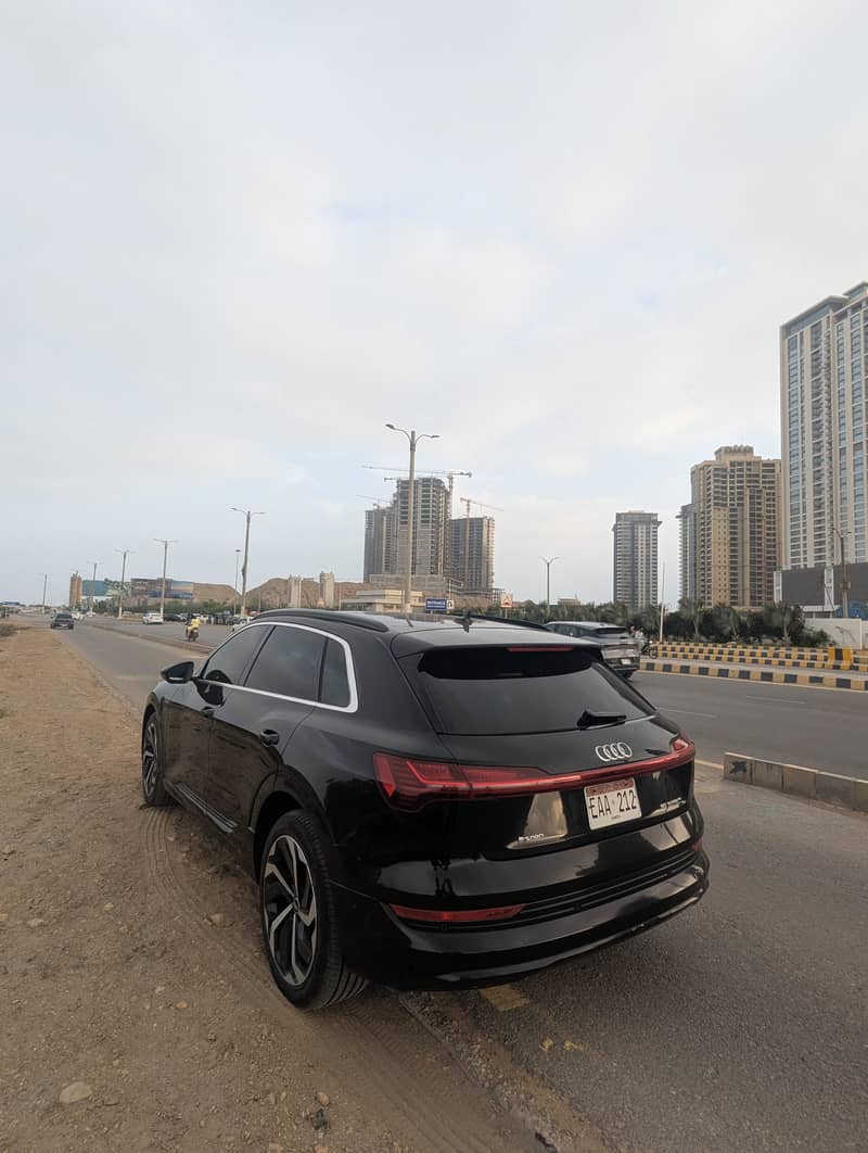 Audi E-Tron 2022 2