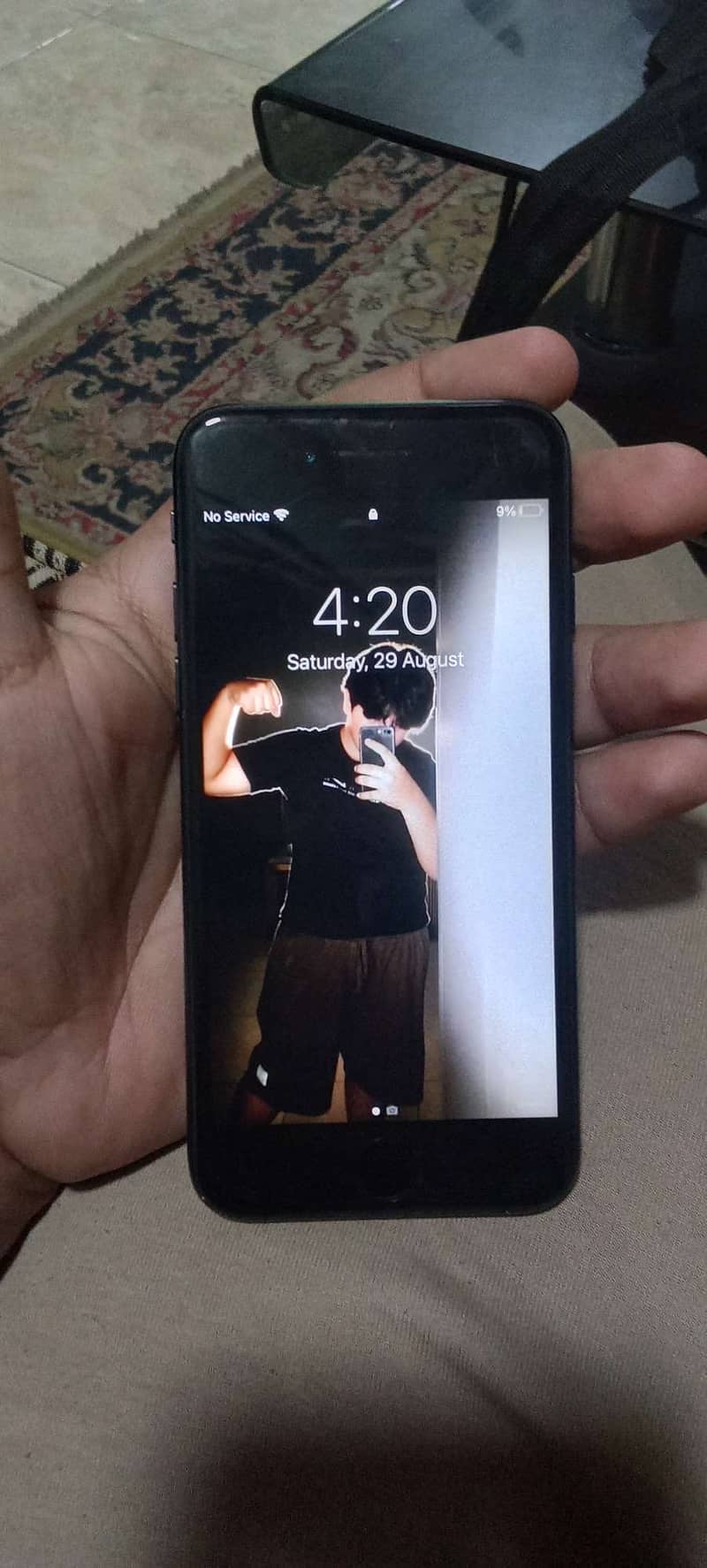 Apple iPhone 7 0