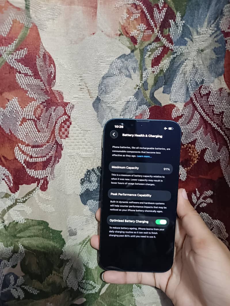 Apple iPhone 13 2