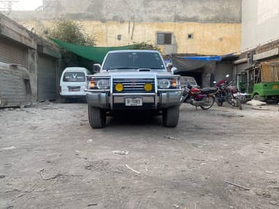 Mitsubishi Pajero 1995/1998 Total Geniun Awesome Condition