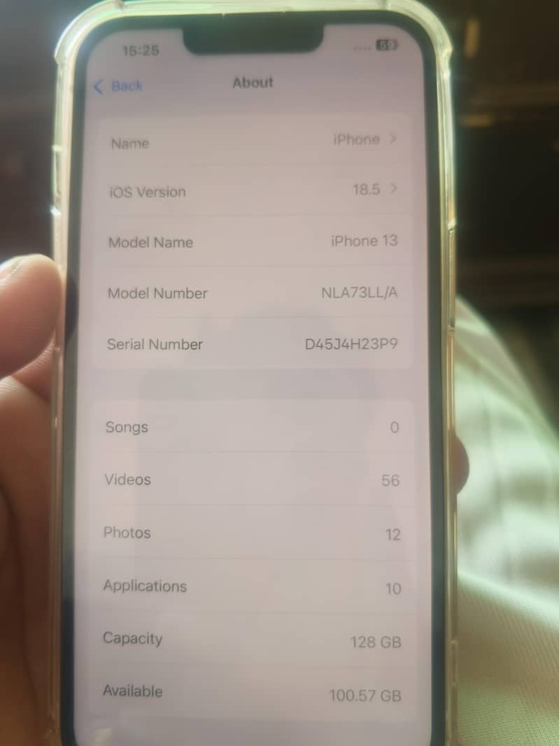 Apple iPhone 13 0