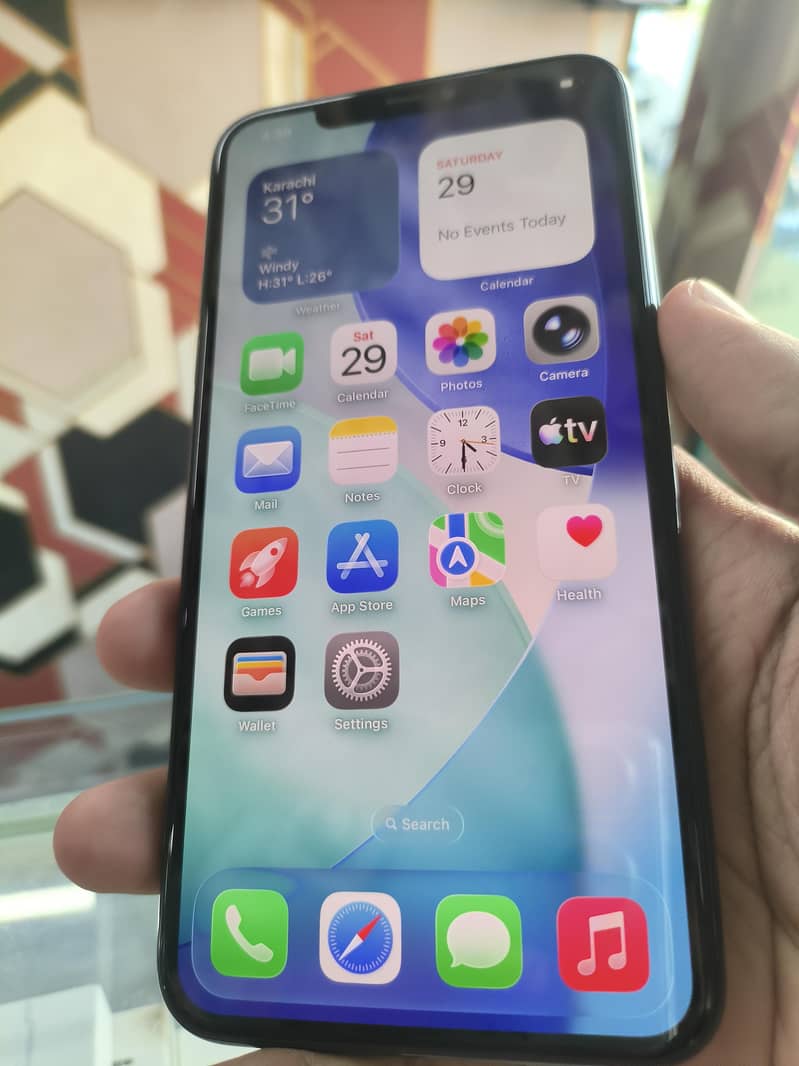 Apple iPhone 11 Pro Max 7
