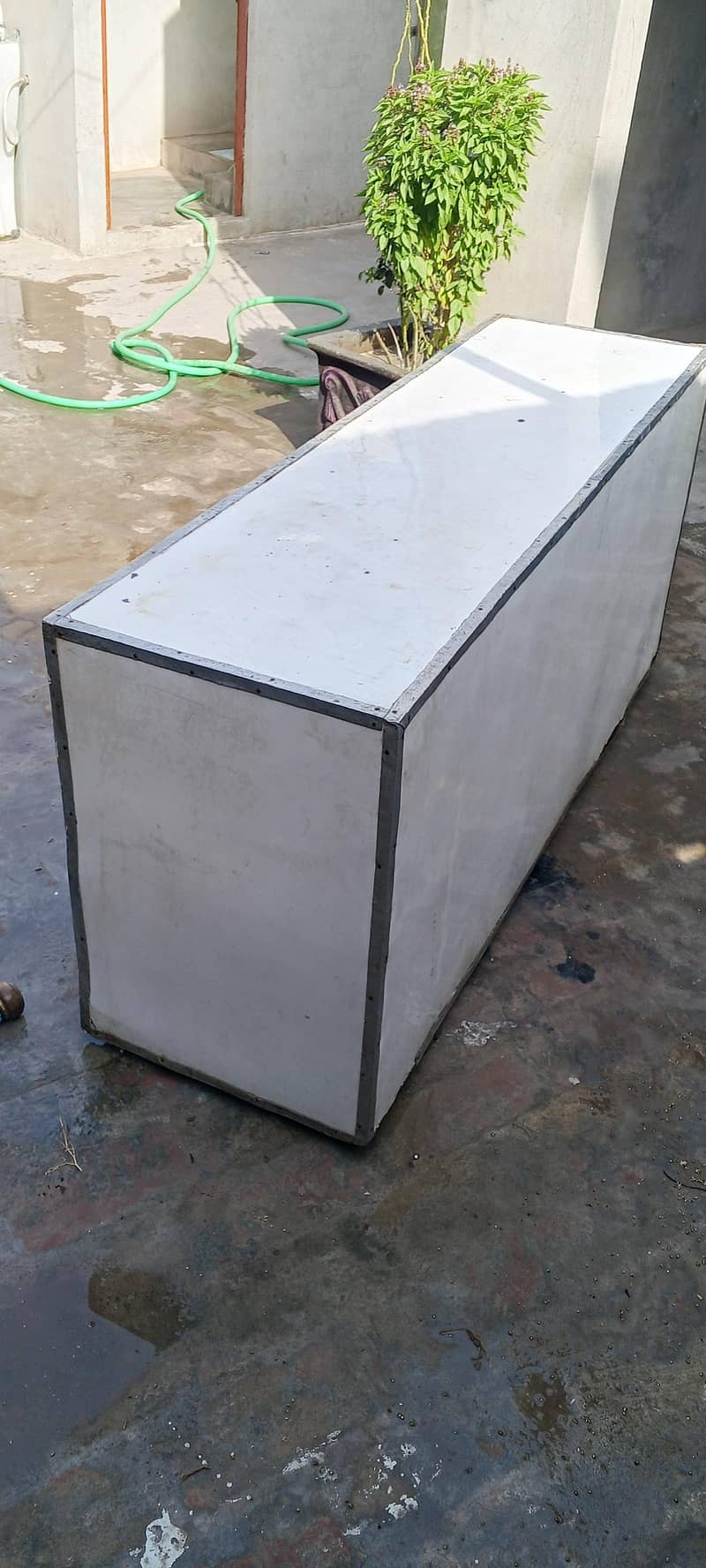 shop table 0