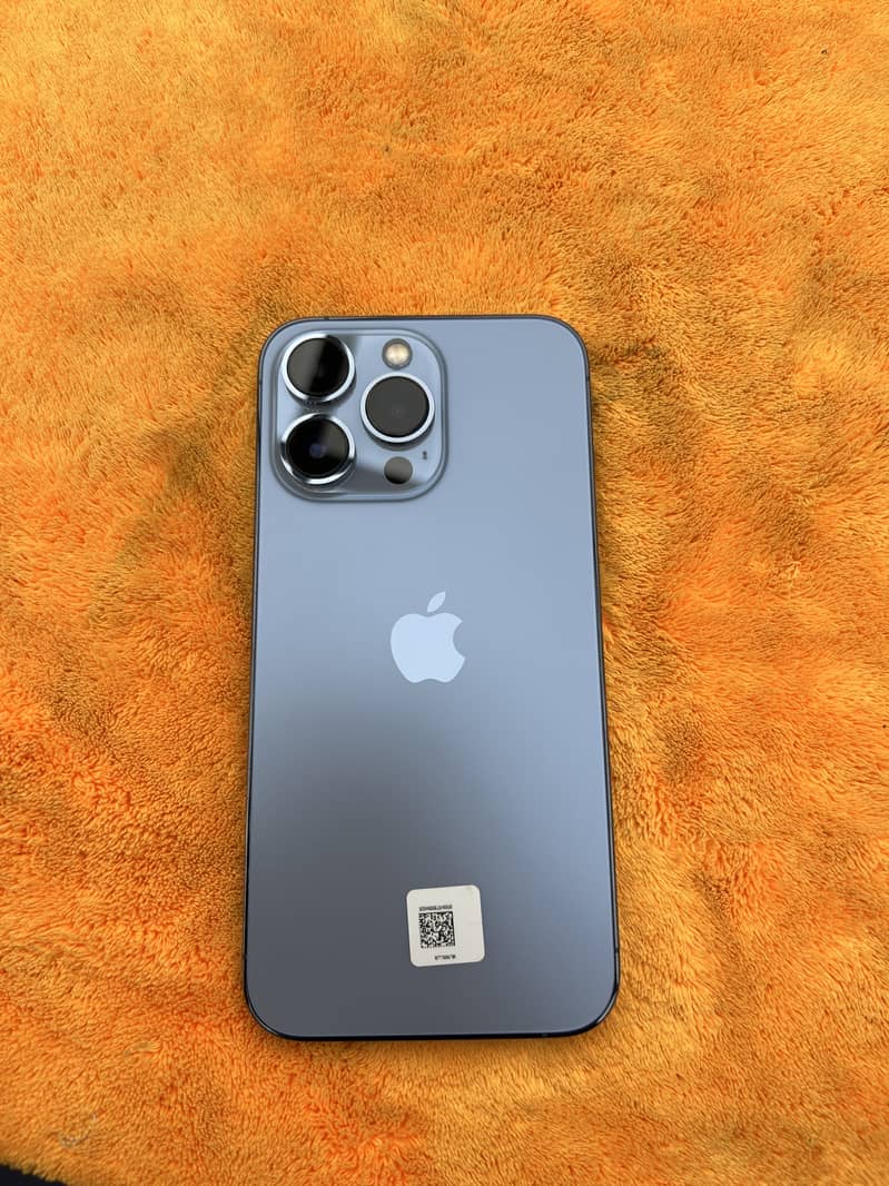 Apple iPhone 13 Pro 0