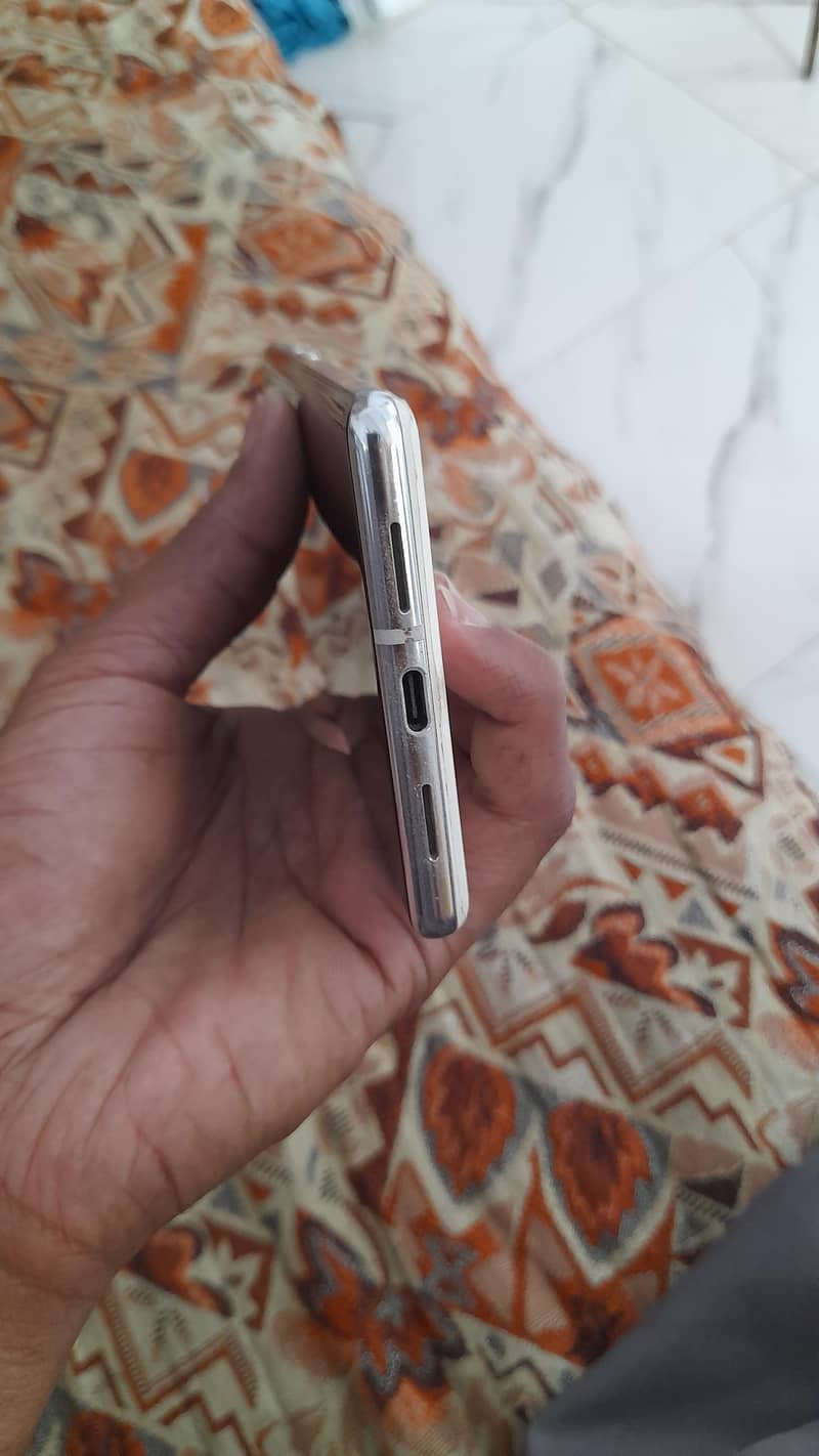 Google Pixel 6 Pro 2