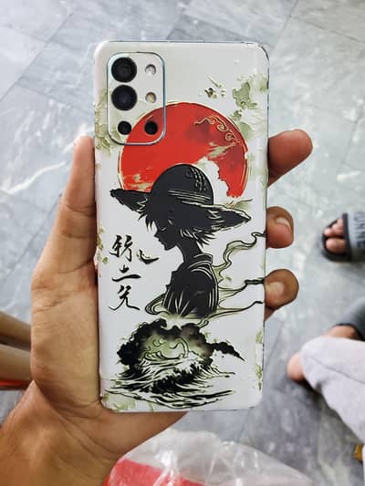 One Plus 9R