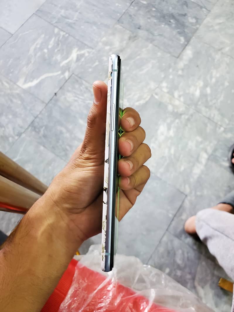 One Plus 9R 4