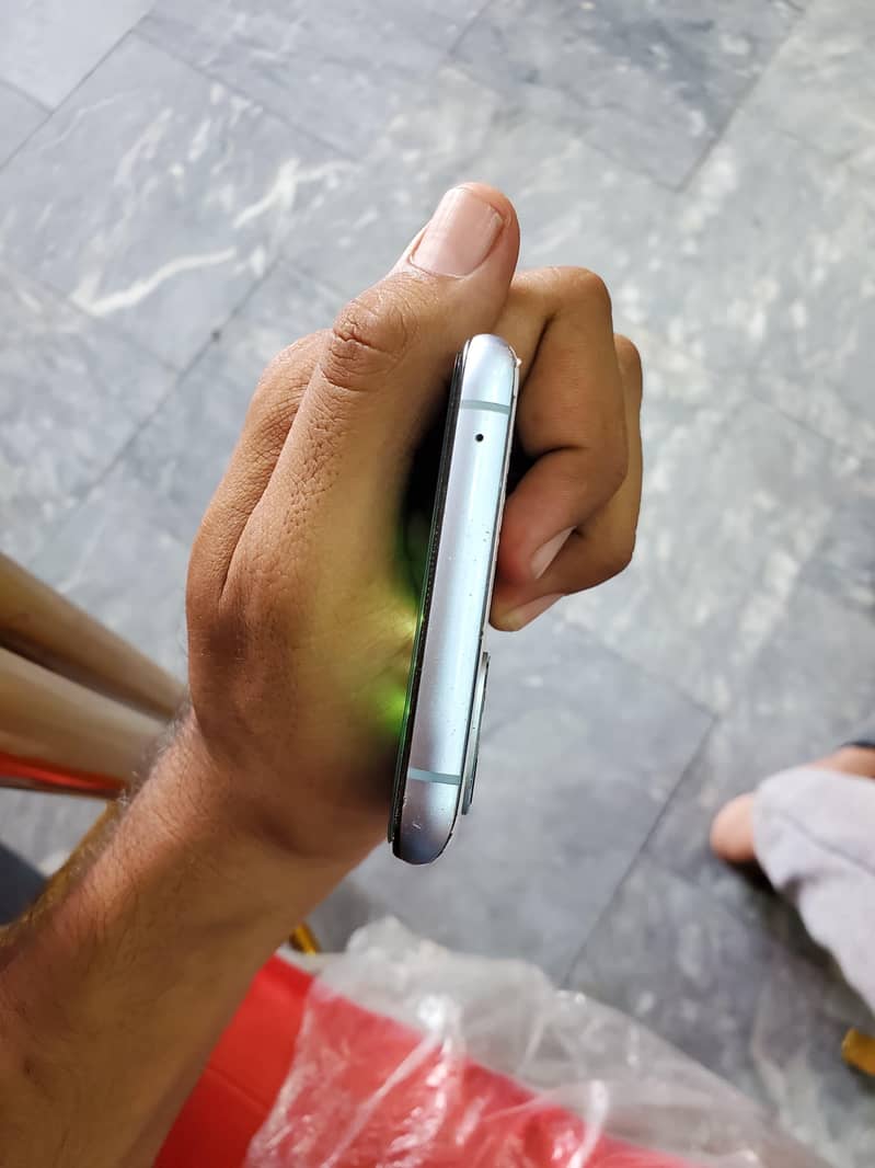 One Plus 9R 5