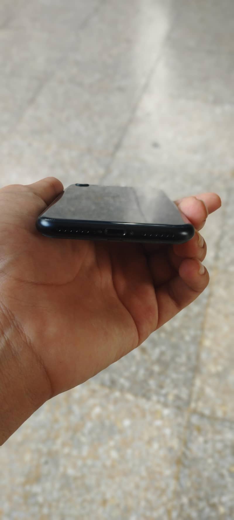 Apple iPhone SE 3
