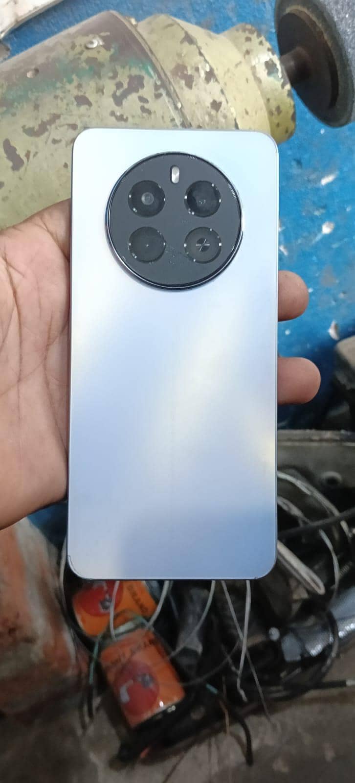 Realme 12 0