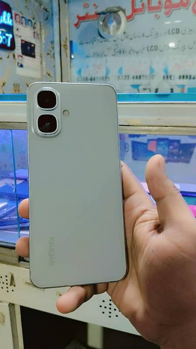 Infinix smart 10 with box 4GB 64GB just glas chang