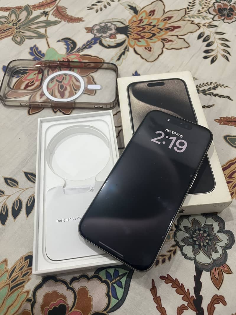 Apple iPhone 15 Pro 2