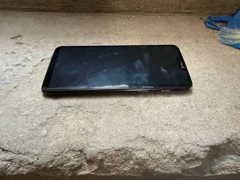 One Plus 6T 3