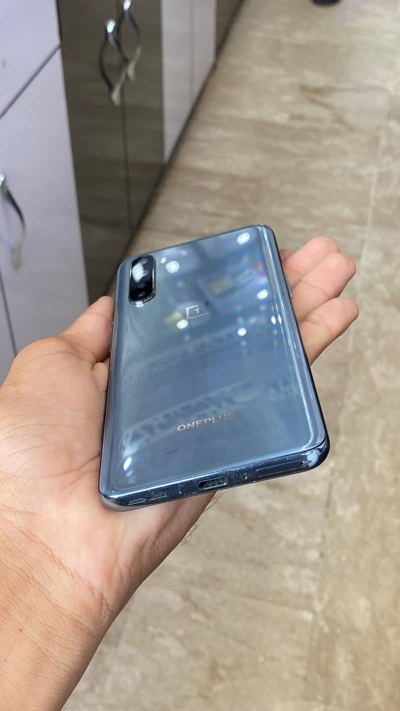 One Plus Nord 6