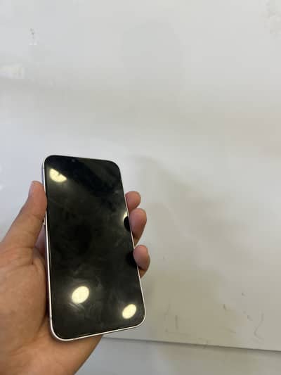 Apple iPhone 14
