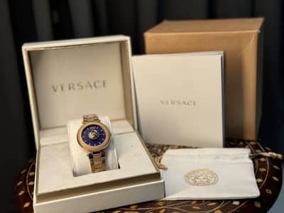 VERSACE — BRICK LANE LION