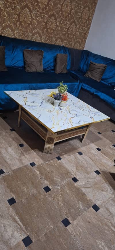 3 center table good condition urgent sell 03202556495