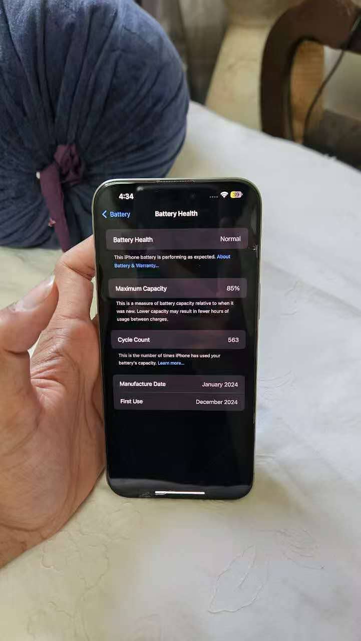Apple iPhone 15 Pro Max 5