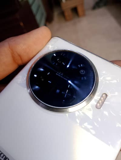 urgent sell Tecno Spark 20 Pro Plus