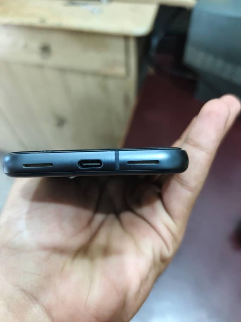 Google Pixel 8a 2