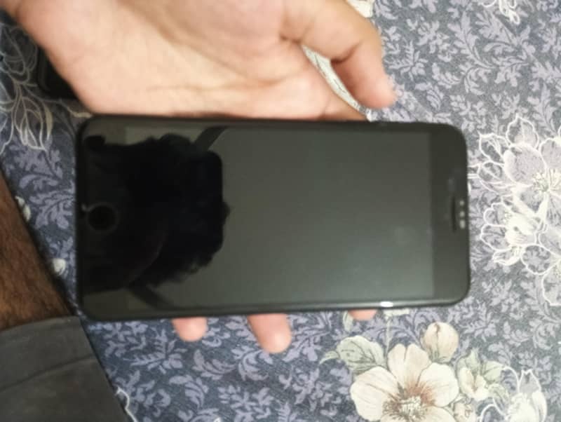 Apple iPhone 7 Plus 3