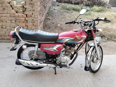 Honda CG 125 2023 model