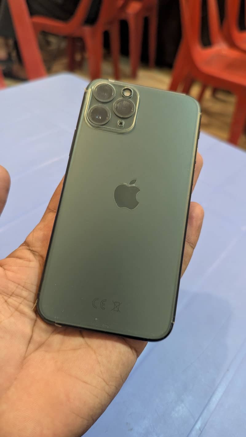 Apple iPhone 11 Pro 3