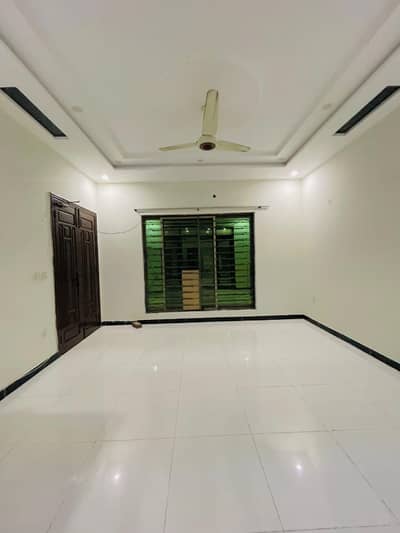 10 Marla Lower Portion For Rent In Jubilee Town B Block