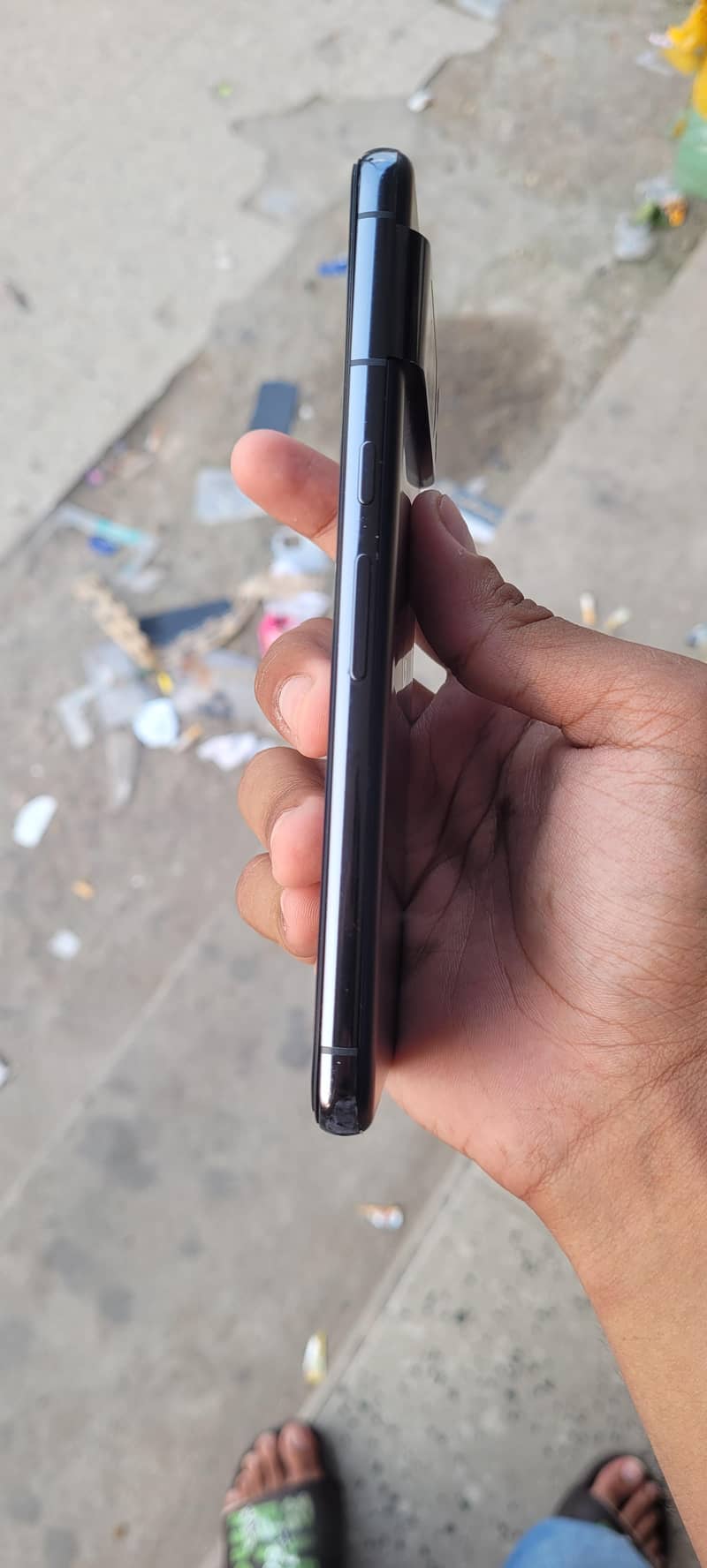 Google Pixel 8 Pro 2