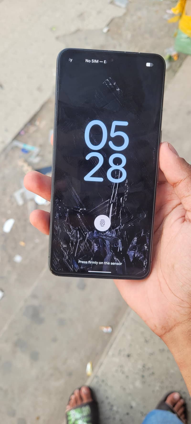 Google Pixel 8 Pro 3