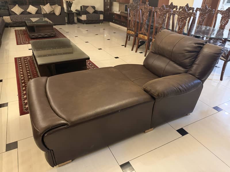 Sofas in cheap price 1